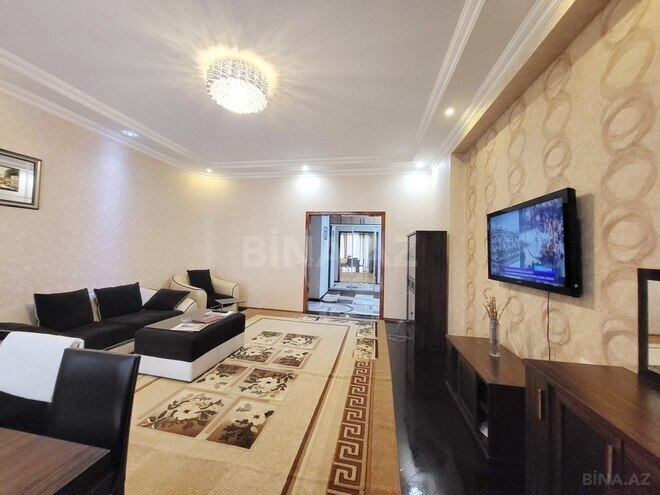 3-комн. новостройка - м. 8 ноября - 141 м² (5)