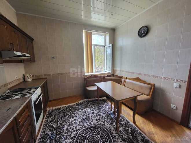 6-комн. дом/дача - пос. Новханы - 300 м² (14)