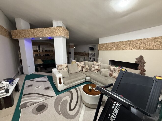 5 otaqlı həyət evi/bağ evi - Novxanı q. - 300 m² (12)