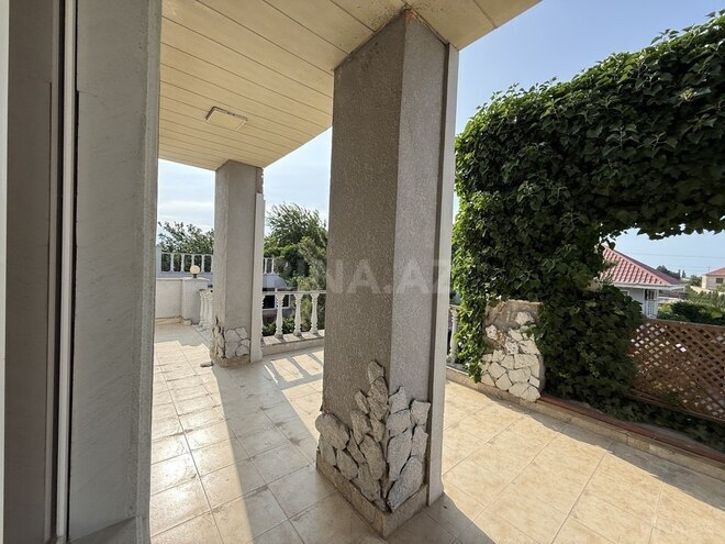5 otaqlı həyət evi/bağ evi - Novxanı q. - 300 m² (6)