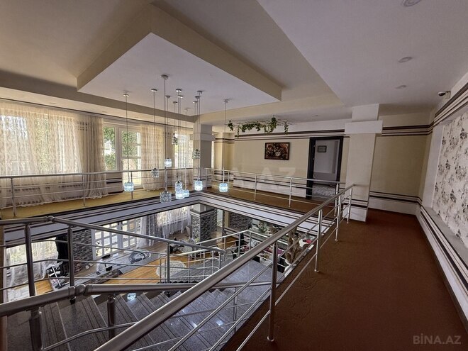 5 otaqlı həyət evi/bağ evi - Novxanı q. - 300 m² (14)
