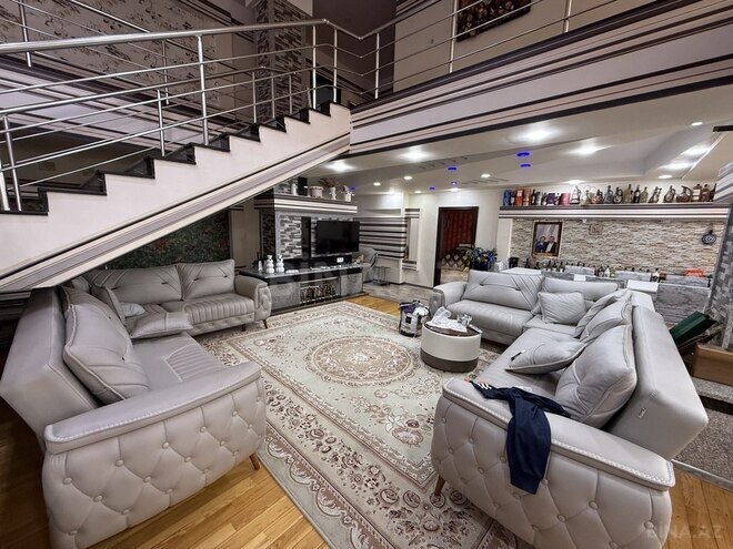 5 otaqlı həyət evi/bağ evi - Novxanı q. - 300 m² (9)