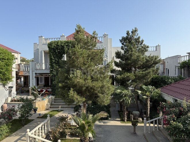 5 otaqlı həyət evi/bağ evi - Novxanı q. - 300 m² (24)