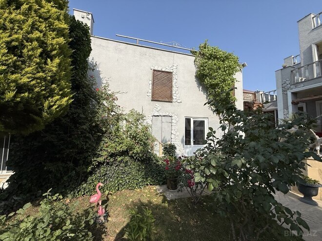5 otaqlı həyət evi/bağ evi - Novxanı q. - 300 m² (4)
