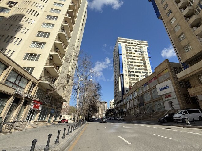 Obyekt - 28 May m. - 330 m² (30)