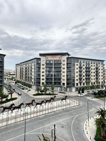 Obyekt - Ağ şəhər q. - 93 m² (1)