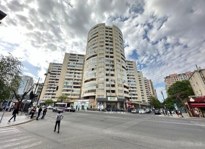 2-комн. новостройка - м. Элмляр Академиясы - 87 м² (1)