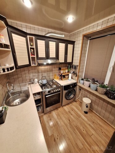 3-комн. вторичка - м. Иншаатчылар - 70 м² (11)