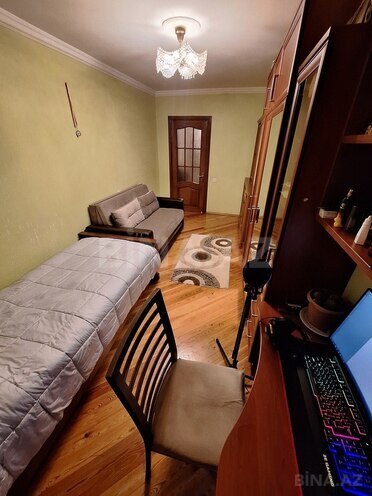 3-комн. вторичка - м. Иншаатчылар - 70 м² (16)