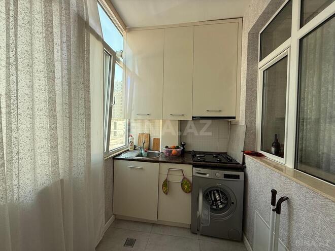 3-комн. новостройка - м. 28 мая - 150 м² (8)