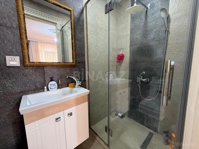 3-комн. новостройка - м. 28 мая - 150 м² (18)