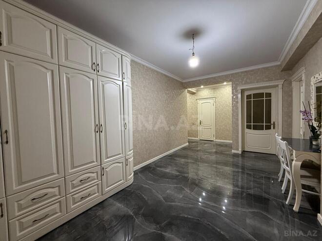 3-комн. новостройка - м. 28 мая - 150 м² (2)