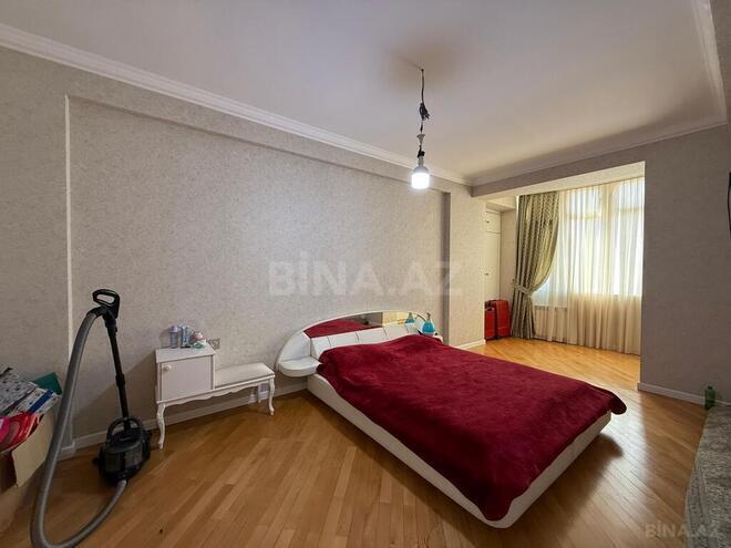 3-комн. новостройка - м. 28 мая - 150 м² (12)