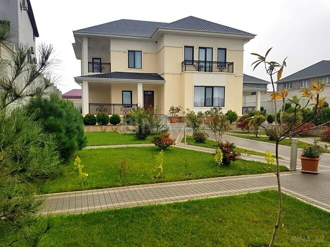 Продаётся 6-комн. дом/дача 350 м², пос. Бузовна, photo 1 from 29