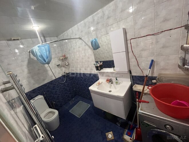 5 otaqlı həyət evi/bağ evi - İnşaatçılar m. - 200 m² (15)