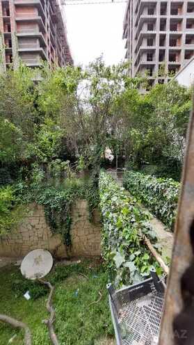 3 otaqlı köhnə tikili - Azadlıq Prospekti m. - 105 m² (17)