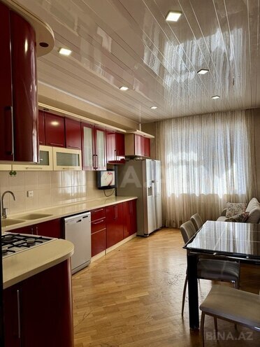 4-комн. новостройка - пос. Бинагади - 180 м² (9)