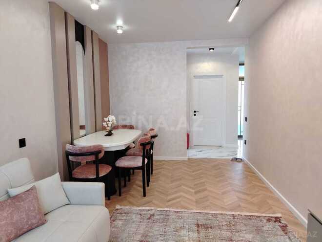 3-комн. вторичка - м. Ахмедлы - 65 м² (2)