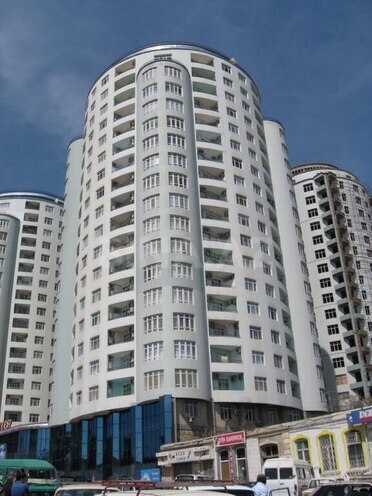 3-комн. новостройка - м. 28 мая - 172 м² (1)