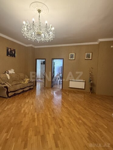3-комн. новостройка - м. 28 мая - 172 м² (2)