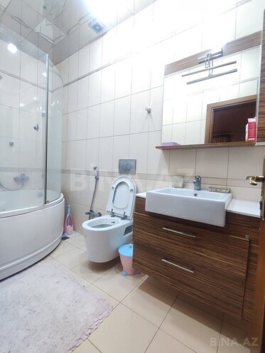 4-комн. вторичка - м. Сахил - 220 м² (12)