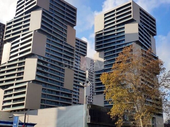 3-комн. новостройка - м. 8 ноября - 148 м² (1)