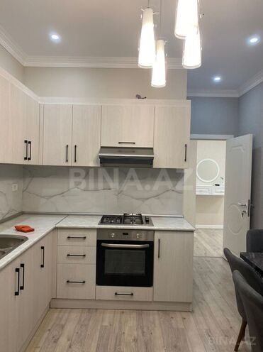 3-комн. новостройка - м. 8 ноября - 148 м² (17)