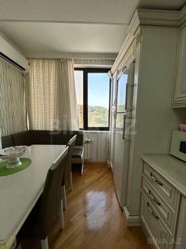 3-комн. вторичка - Ясамальский р. - 70 м² (15)