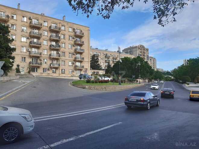 3-комн. вторичка - м. Ичеришехер - 75 м² (2)