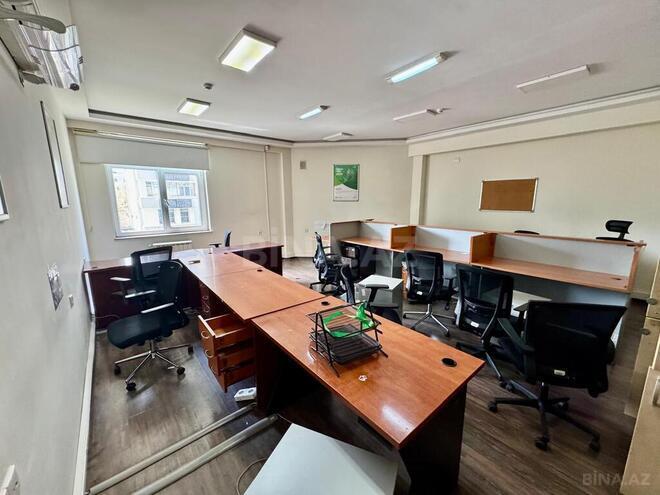 20-комн. офис - м. 28 мая - 871 м² (13)