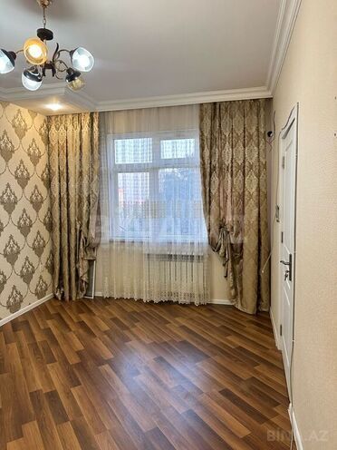 Продаётся 2-комн. вторичка 40 м², м. Мемар Аджеми, photo 1 from 12