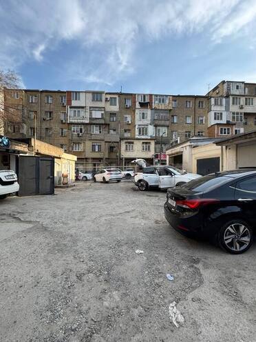 Гараж - м. Иншаатчылар - 36 м² (1)