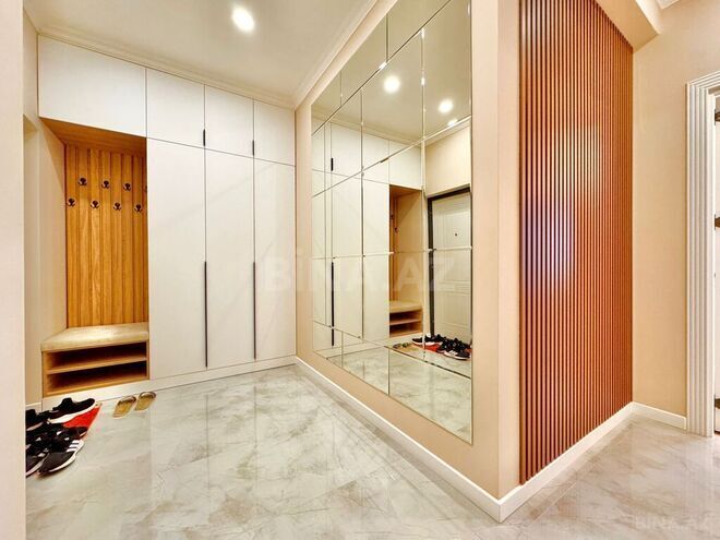 Продаётся 3-комн. новостройка 92 м², м. Кара Караев, photo 12 from 15