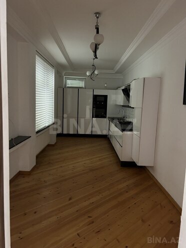 6-комн. дом/дача - пос. Горадил - 220 м² (12)