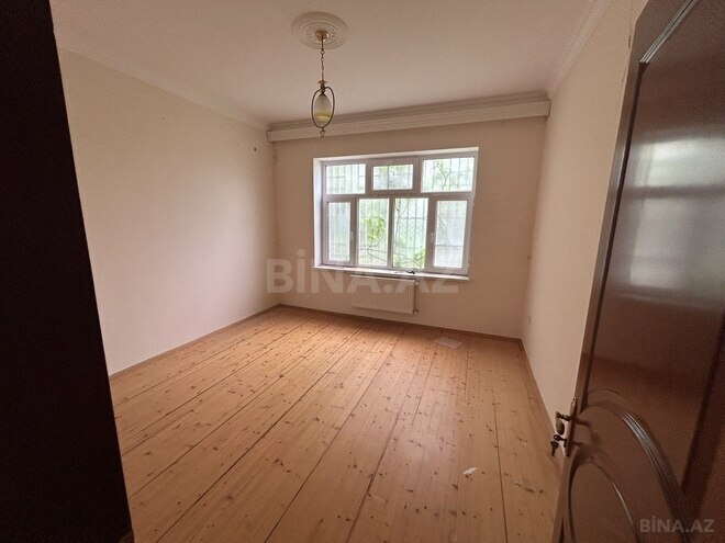 6-комн. дом/дача - пос. Горадил - 220 м² (15)