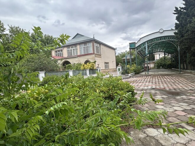 6-комн. дом/дача - пос. Горадил - 220 м² (28)