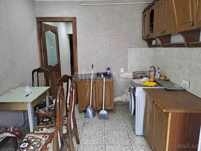 3-комн. вторичка - м. 28 мая - 75 м² (11)
