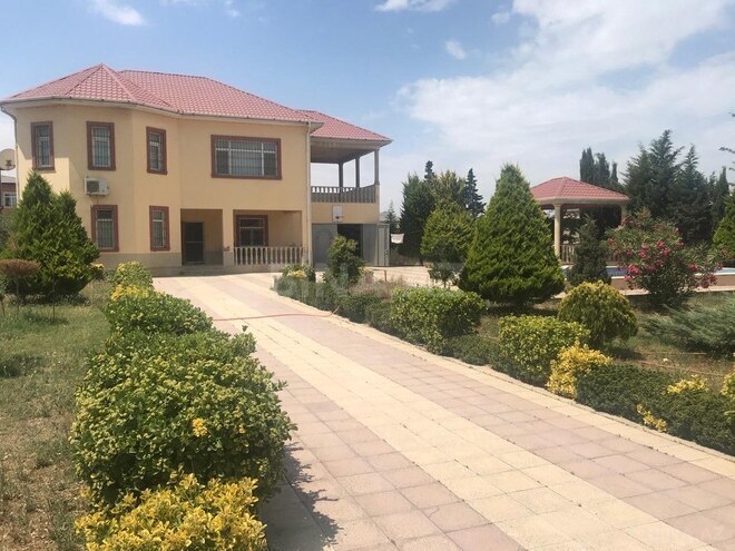 6-комн. дом/дача - пос. Нардаран - 240 м² (1)