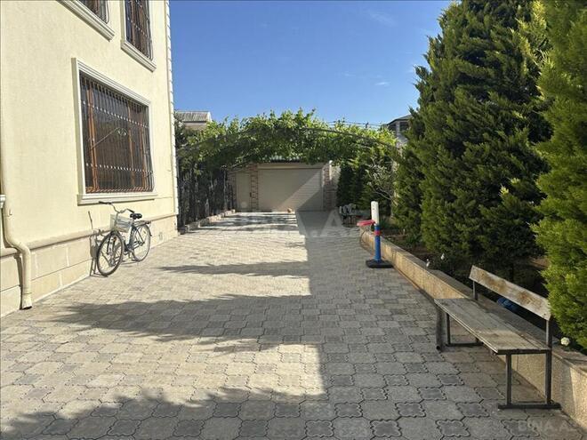 7 otaqlı həyət evi/bağ evi - Hövsan q. - 300 m² (1)