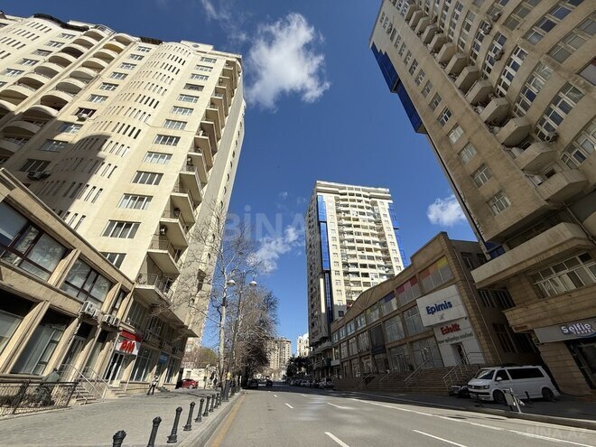 Объект - м. 28 мая - 330 м² (17)