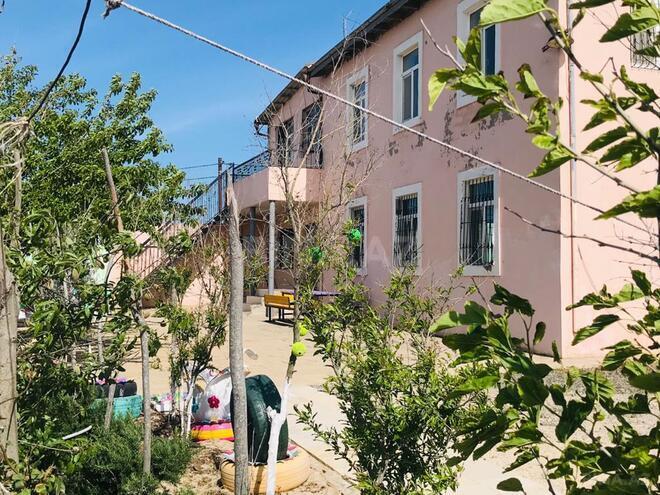 6-комн. дом/дача - пос. Пиршаги - 250 м² (1)