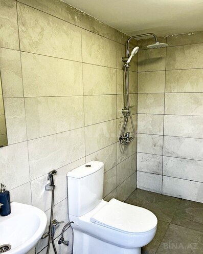 İcarəyə verilir 4 otaqlı həyət evi/bağ evi 250 m², photo 19 from 24