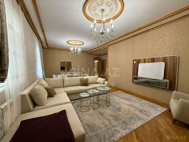 5-комн. вторичка - м. Кара Караев - 200 м² (1)