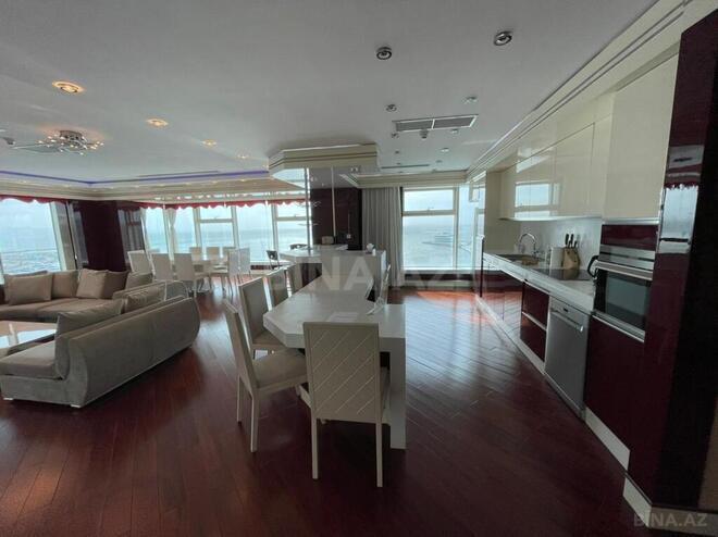 3-комн. новостройка - м. 28 мая - 150 м² (9)
