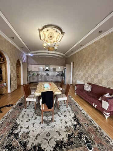6 otaqlı həyət evi/bağ evi - Gəncə - 200 m² (2)