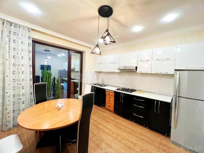 Продаётся 5-комн. дом/дача 200 м², м. Ази Асланов, photo 10 from 18