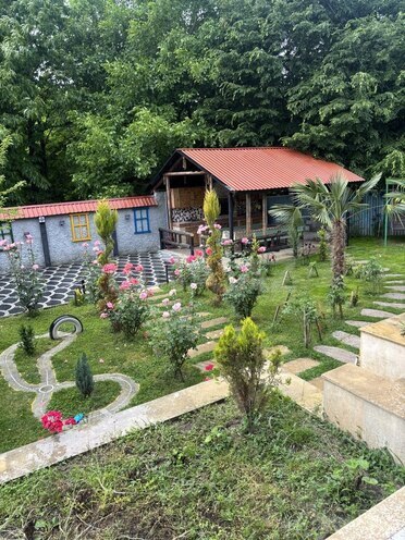 4 otaqlı həyət evi/bağ evi - Qəbələ - 100 m² (11)