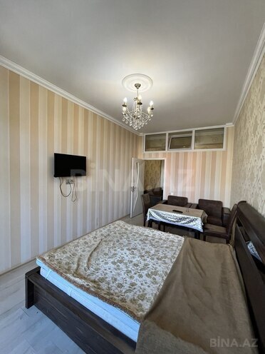 1-комн. новостройка - м. 28 мая - 40 м² (11)