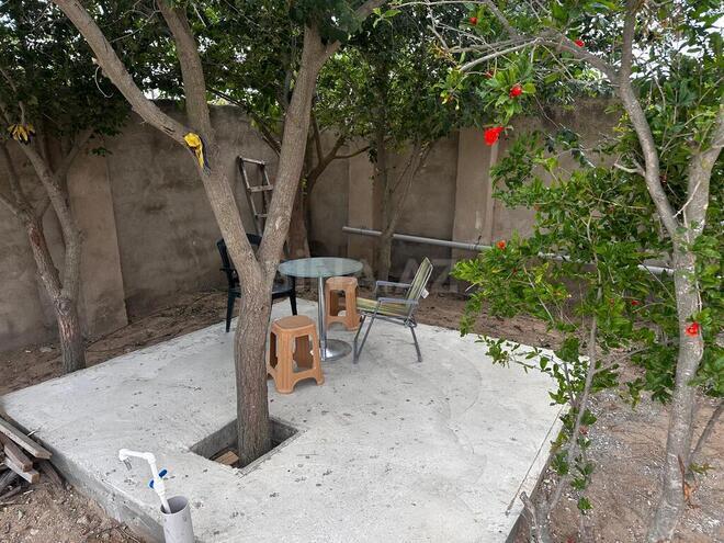 5 otaqlı həyət evi/bağ evi - Zirə q. - 200 m² (21)