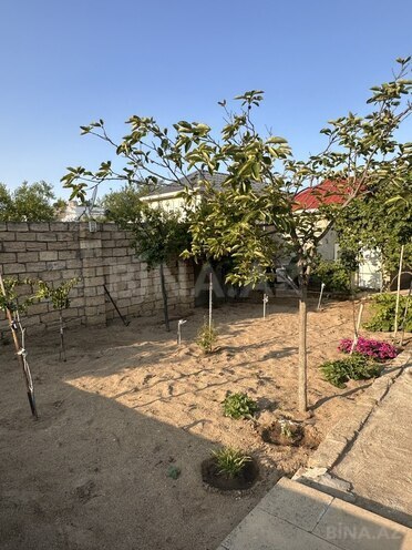 4 otaqlı həyət evi/bağ evi - Novxanı q. - 156 m² (16)